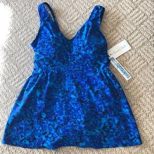 NWT Beach Belle modest tummy control swim suit